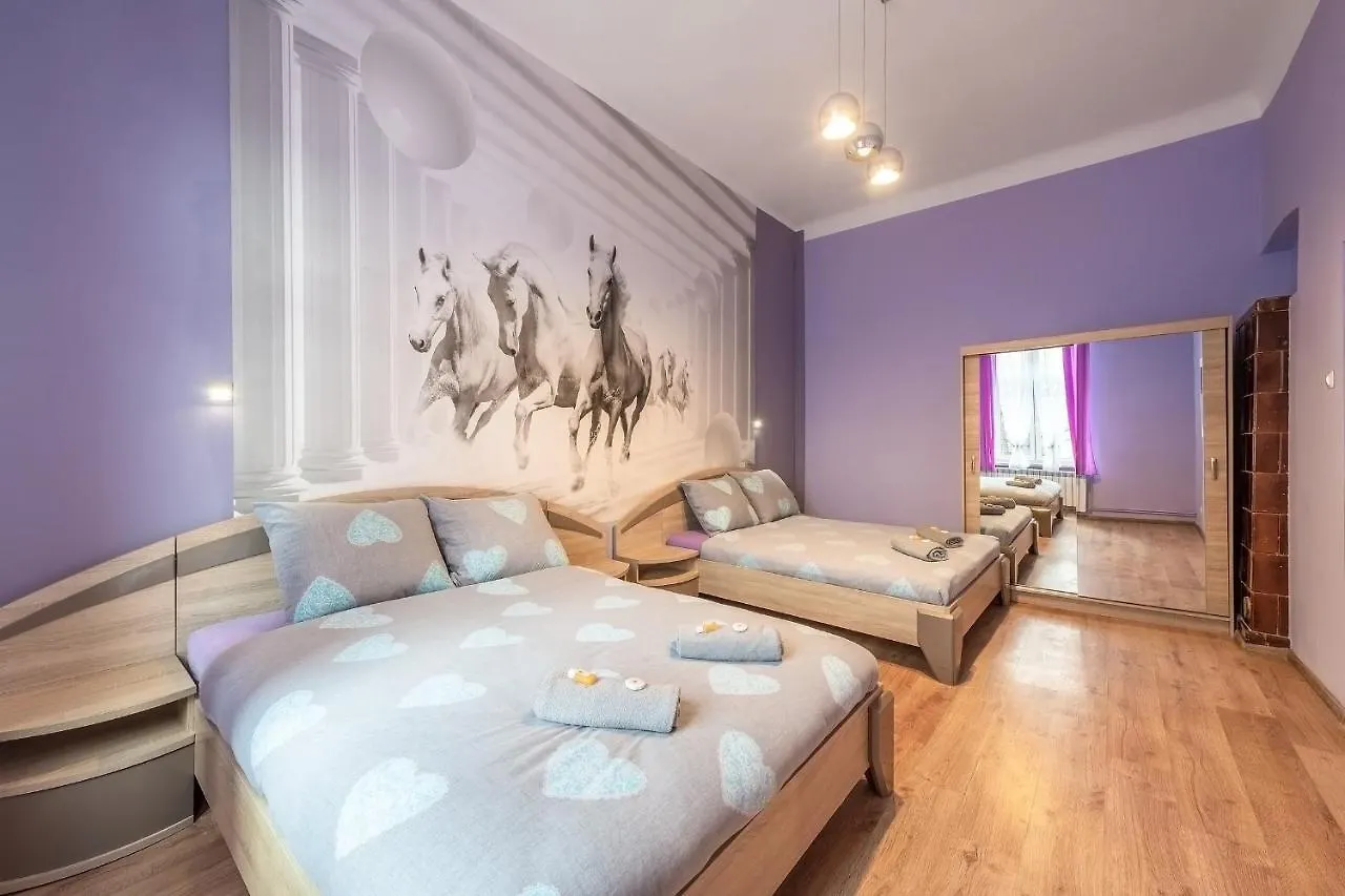 Queen Apartments كراكوفيا