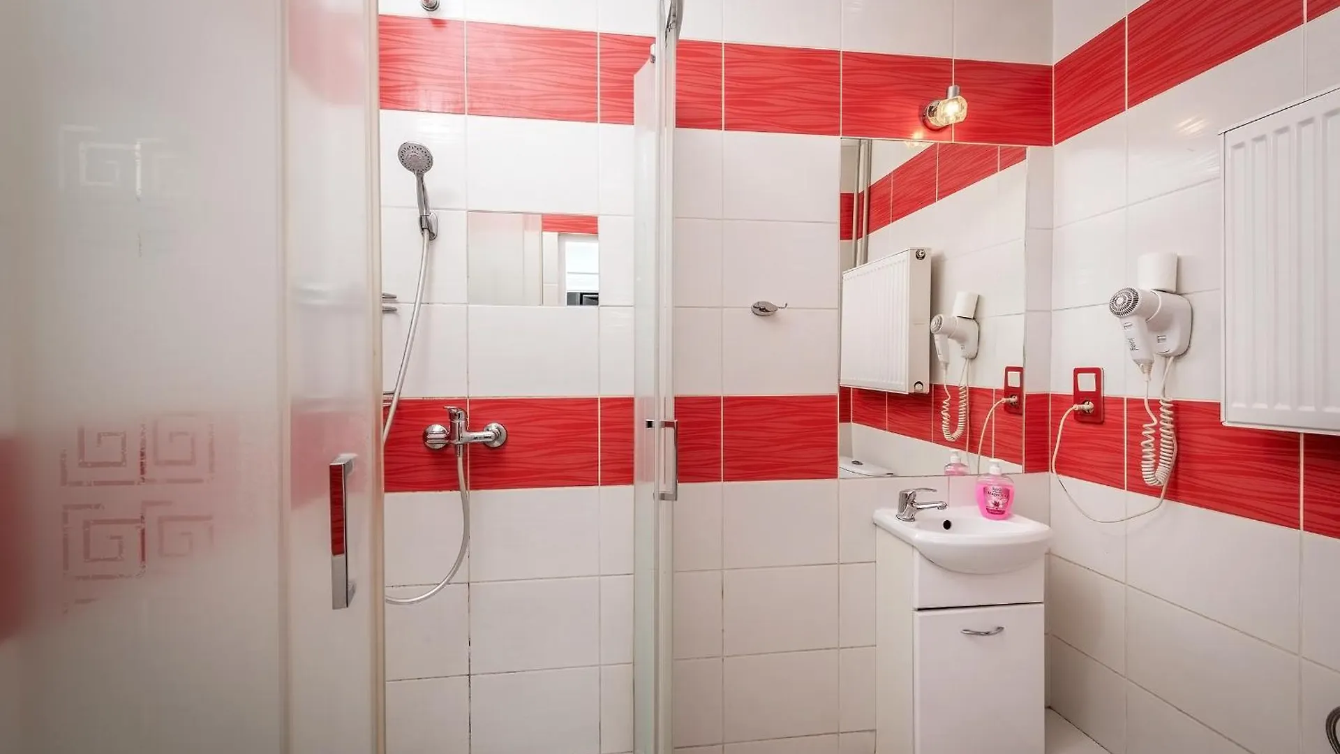 Queen Apartments كراكوفيا