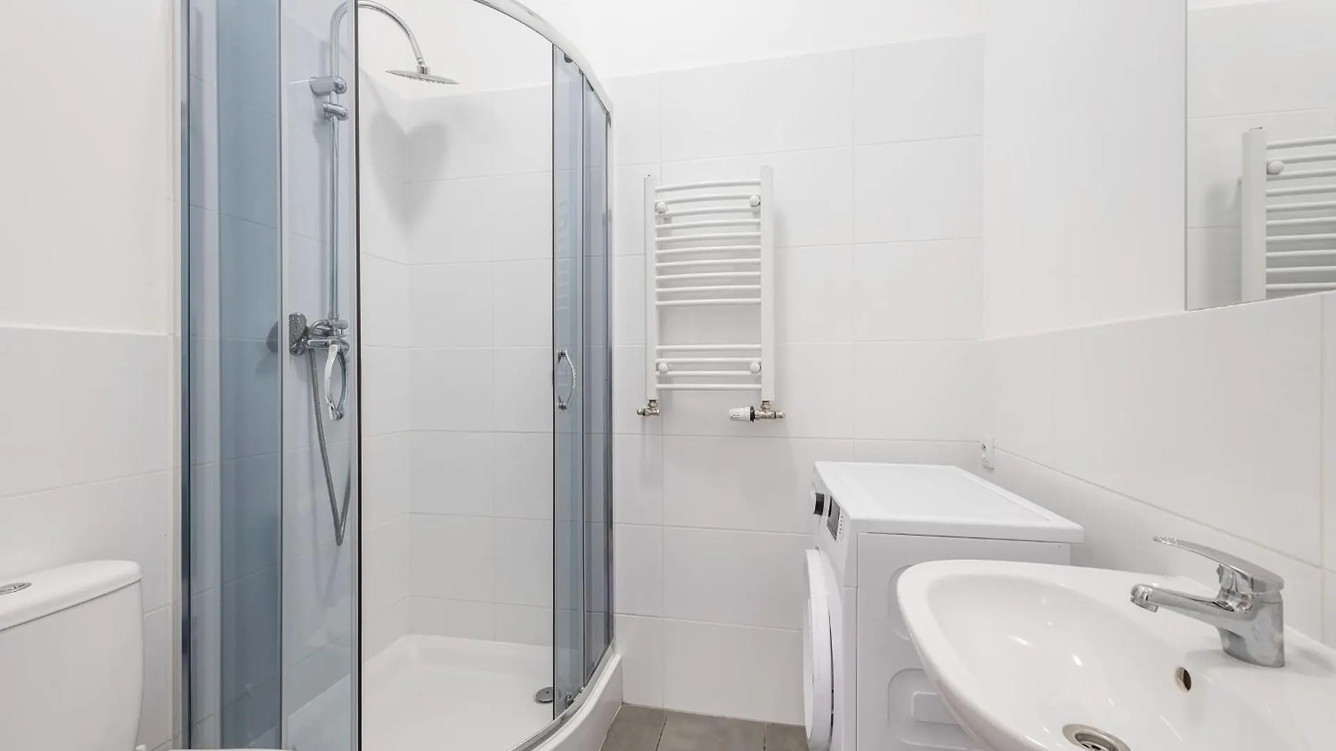 Queen Apartments كراكوفيا