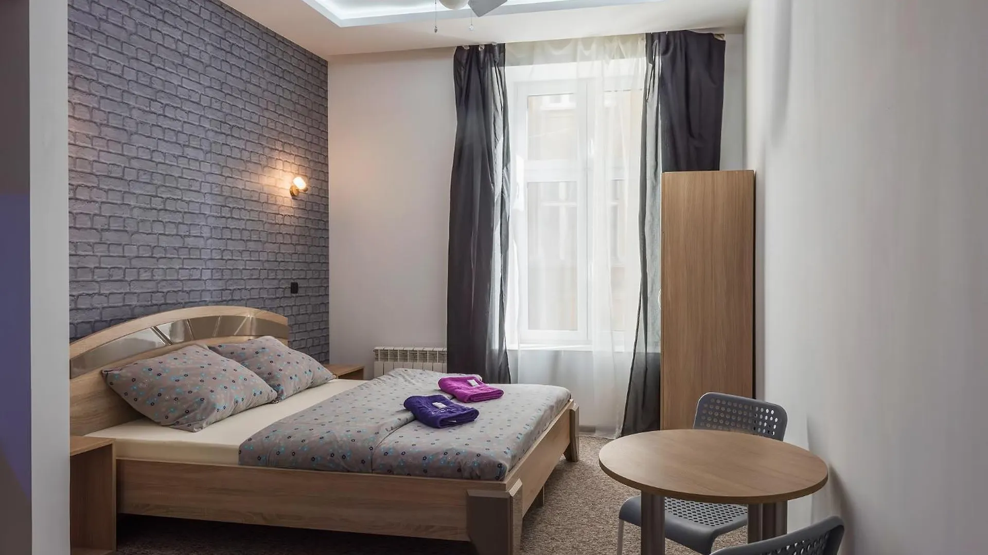 Queen Apartments كراكوفيا
